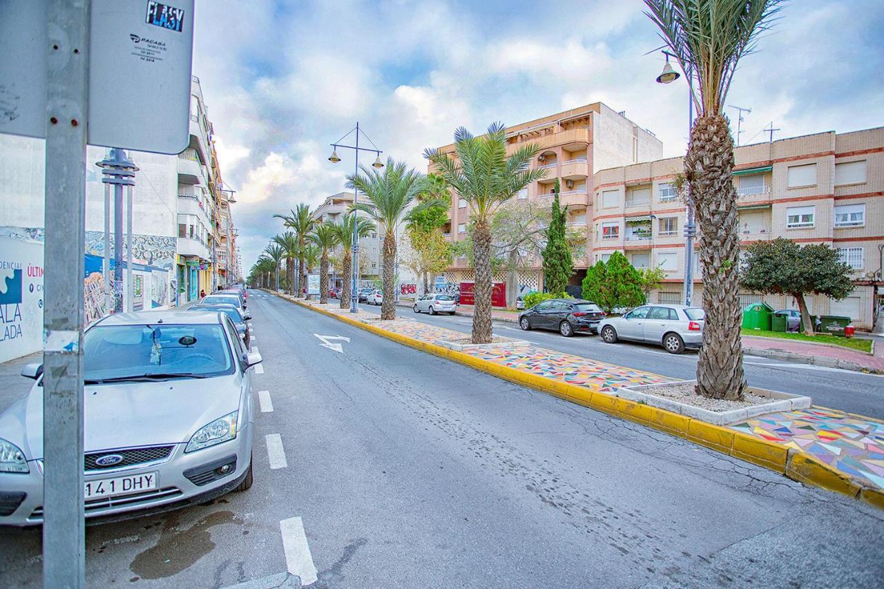 125 City Beach - Alicante Holiday Torrevieja Exteriér fotografie